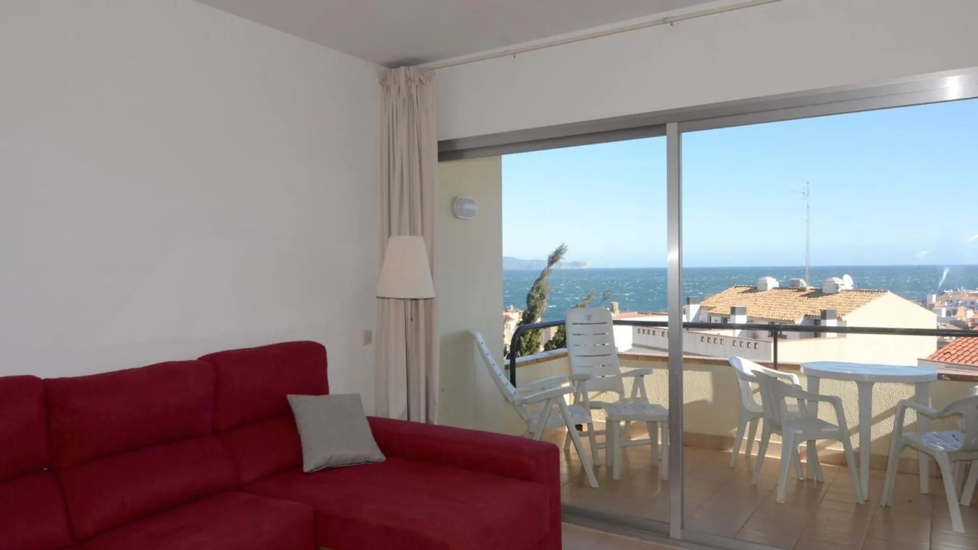 Puig Padro 4 1-1 Apartment L'Escala Spain
